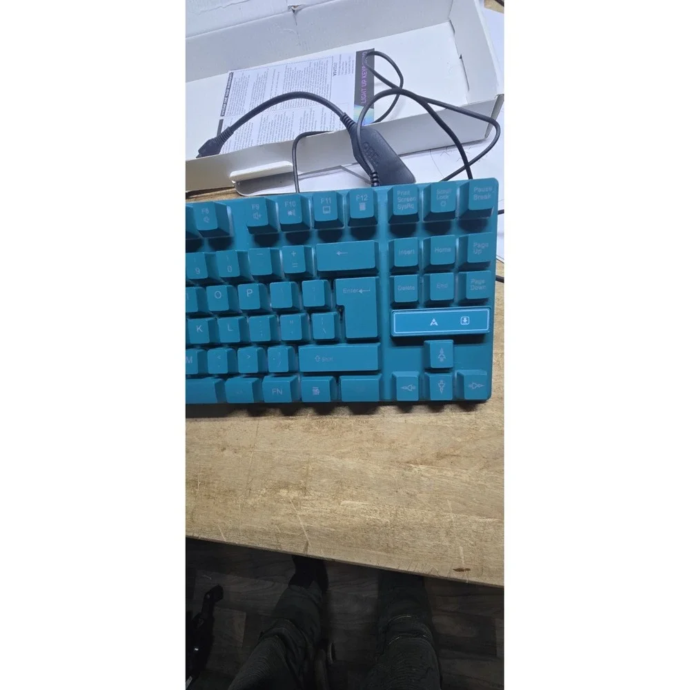 VIVITAR Black Light Up Keyboard Black